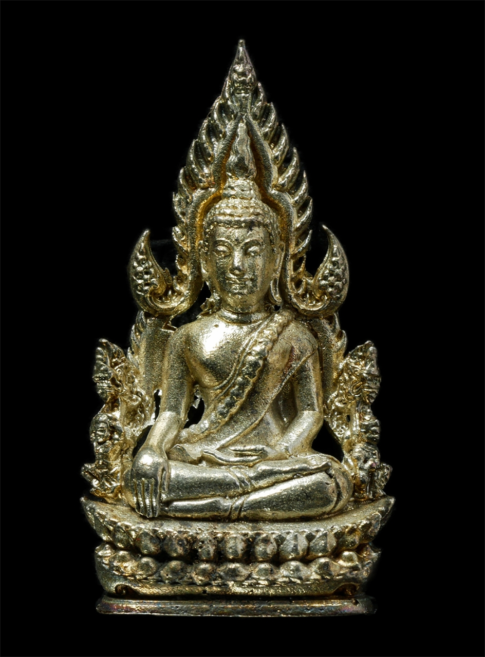 2569-03-04 (69)p.jpg - รูปหล่อพระพุทธชินราช พิมพ์แต่งฉลุลอยองค์ วัดพระศรีรัตนมหาธาตุ จ.พิษณุโลก ปี2555 กะไหล่เงิน พระสวย พิธีใหญ่ พร้อมกล่องเดิมๆ#2 | https://kamulet.in.th